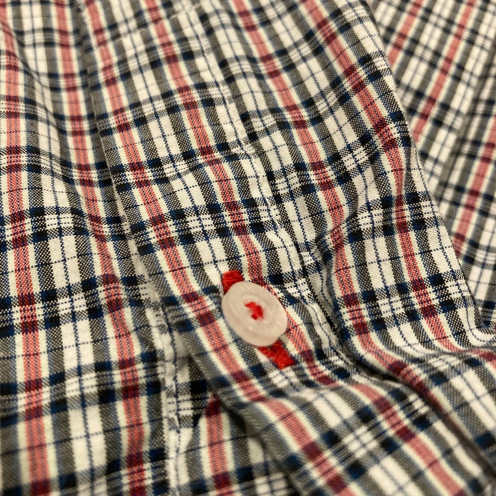 Cinch - button up black and red plaid size Large Men's shirt - Picture 5 of 7